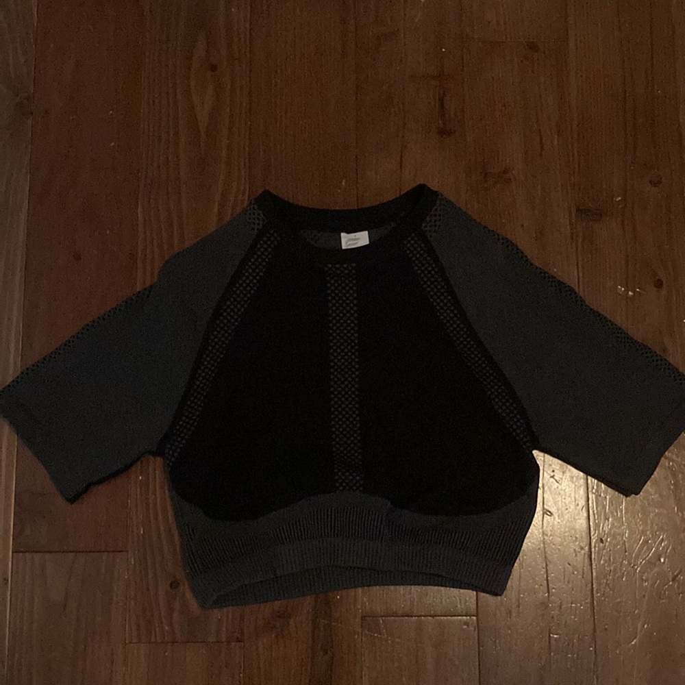 Workout crop top